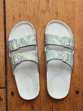 Freedom  Moses Pastel Tie-Dye Double Strap Slide Sandals 7/8 37/38